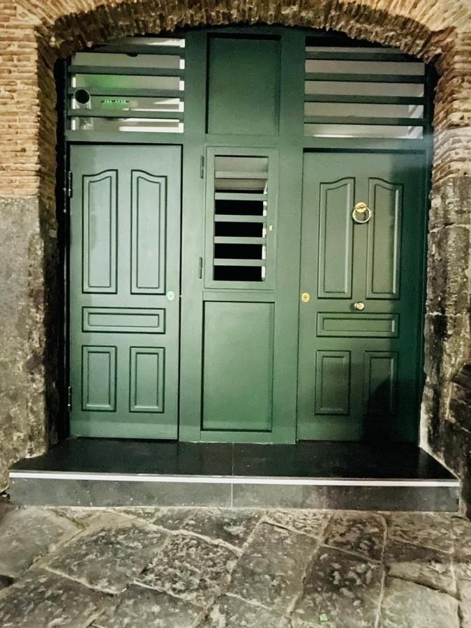 Alex Mary Home نابولي المظهر الخارجي الصورة