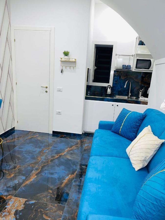 Alex Mary Home نابولي المظهر الخارجي الصورة