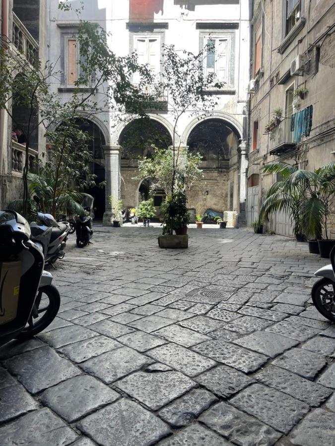 Alex Mary Home نابولي المظهر الخارجي الصورة