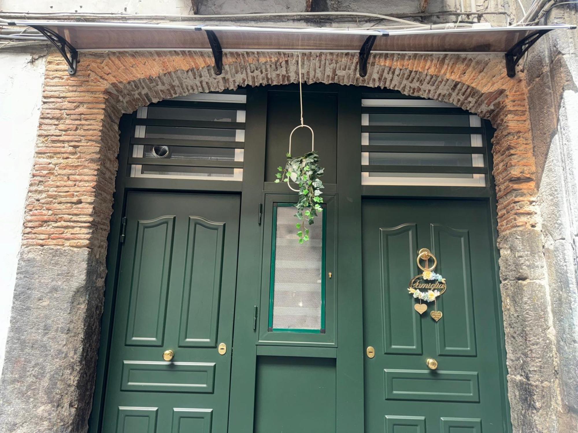 Alex Mary Home نابولي المظهر الخارجي الصورة